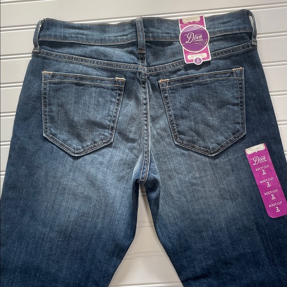 OLD NAVY THE DIVA WOMENS BOOTCUT DEMIM BLUE  JEANS SIZE 2 NWT - Picture 7 of 9
